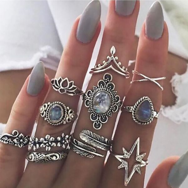 11 pieces of european and american hand jewelry alloy diamond joint ring combination water drop modeling, Golden;silver
11 pieces of european and american hand jewelry alloy diamond joint ring combination water drop modeling, Golden;silver