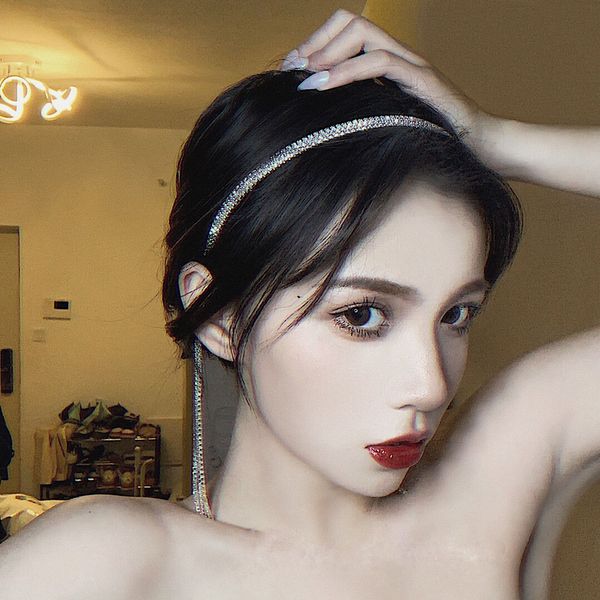 selling stars in summer same rhinestone fake earrings tassel hairband bridal party glittering super beautiful jewelry hoop swimsuit band
selling stars in summer same rhinestone fake earrings tassel hairband bridal party glittering super beautiful jewelry hoop swimsuit band
