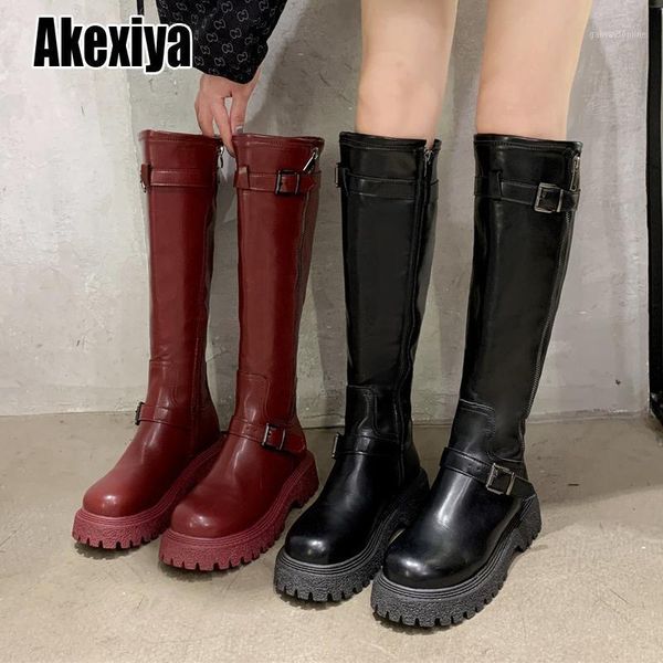 boots winter warm leather women knee high fashion riding knight buckle combat motorcycle long 35-40 p7281, Black
boots winter warm leather women knee high fashion riding knight buckle combat motorcycle long 35-40 p7281, Black