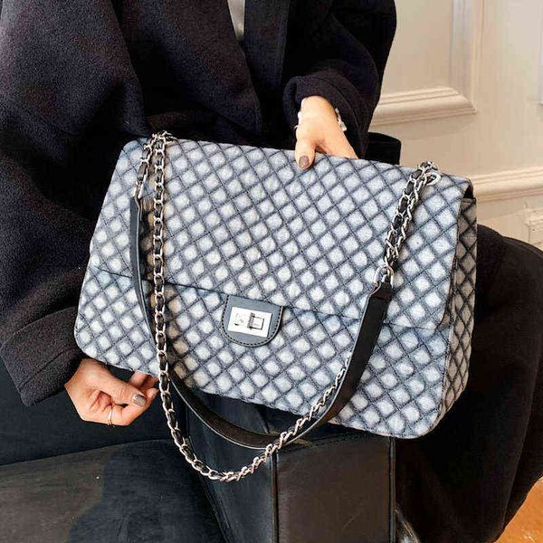 shopping bags designer de luxo alta capacidade aleta crossbody sacos para as mulheres 2021 moda inverno viagem corrente bolsas ombro e 7690
shopping bags designer de luxo alta capacidade aleta crossbody sacos para as mulheres 2021 moda inverno viagem corrente bolsas ombro e 7690