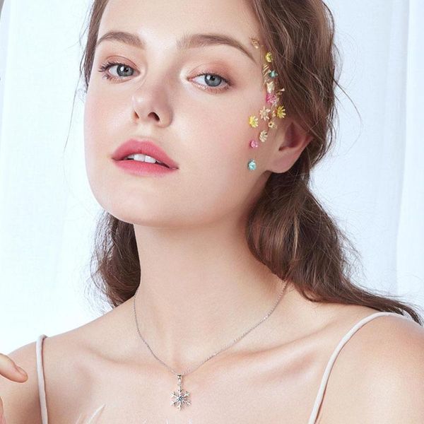 chains 2021 snowflake rhinestone pendant necklace stud for women christmas party valentine's day jewelry gift, Silver
chains 2021 snowflake rhinestone pendant necklace stud for women christmas party valentine's day jewelry gift, Silver