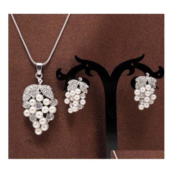 shipping new women's 18k platinum plated white colors pearl austrian crystal grape necklace earrings jewelry sets wedding g2e71, Silver
shipping new women's 18k platinum plated white colors pearl austrian crystal grape necklace earrings jewelry sets wedding g2e71, Silver