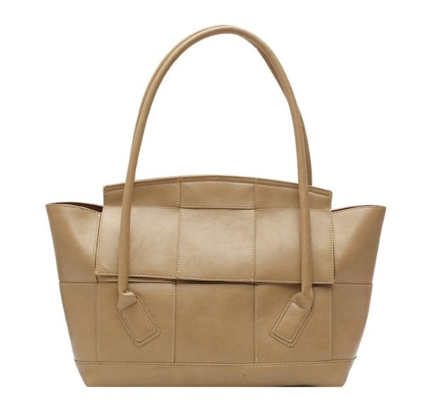 large pu leather shoulder bags women's handbags trend elegant handbags female travel totes lady fashion hand bag designer
large pu leather shoulder bags women's handbags trend elegant handbags female travel totes lady fashion hand bag designer