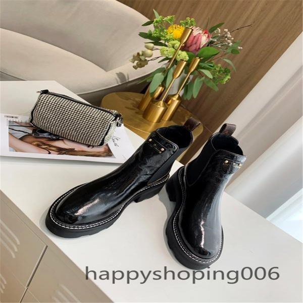 women's short boots thick soled martin boots fashionable and comfortable female boots black women's cowhide size35-4
women's short boots thick soled martin boots fashionable and comfortable female boots black women's cowhide size35-4