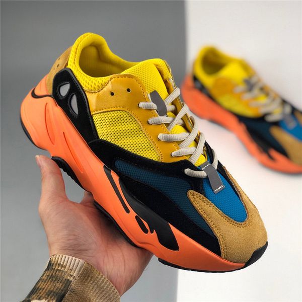 new release retro kanye west 700 the sun is red rouge solaire mens running shoes for women outdoor sports clunky sneakers size 36-45
new release retro kanye west 700 the sun is red rouge solaire mens running shoes for women outdoor sports clunky sneakers size 36-45