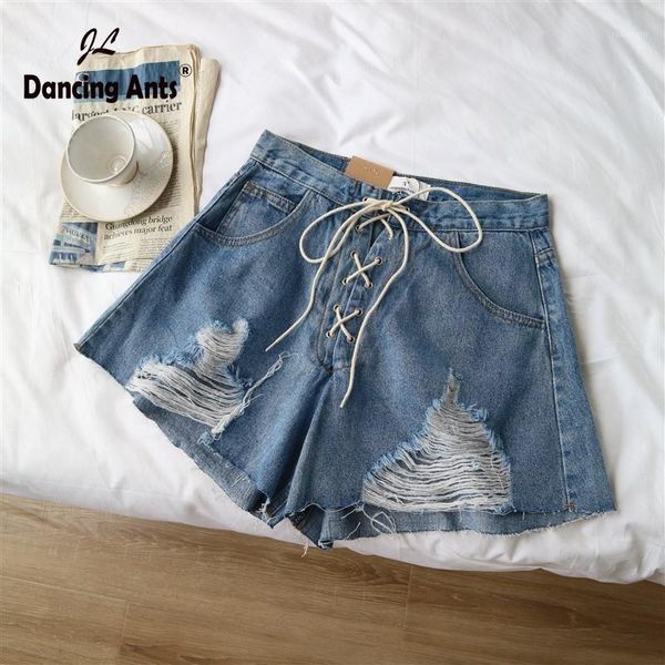 jeans shorts woman short lace-up hole ripped wide-leg streetwear fashion women denim shorts1, White;black
jeans shorts woman short lace-up hole ripped wide-leg streetwear fashion women denim shorts1, White;black