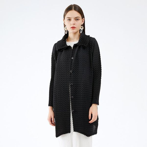 black coat for women plus size 45-75kg fall winter 2020 turn down collar long sleeved single breasted loose miyake pleated coat1, Tan;black
black coat for women plus size 45-75kg fall winter 2020 turn down collar long sleeved single breasted loose miyake pleated coat1, Tan;black