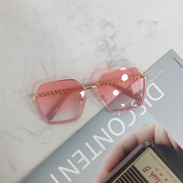 pink tint sunglasses retro irregular polygonal twist gold metal frame uv protection summer street beach travel trends fashion design accesso, White;black
pink tint sunglasses retro irregular polygonal twist gold metal frame uv protection summer street beach travel trends fashion design accesso, White;black