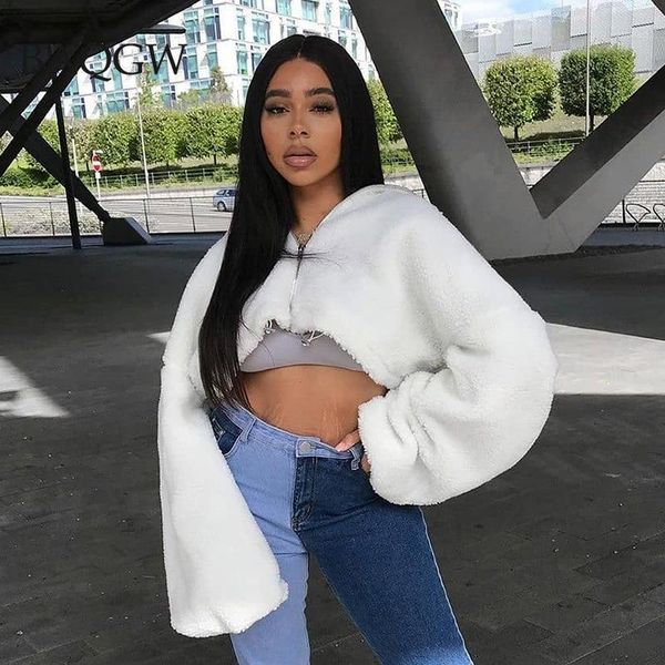 autum faux fur white coat women winter long sleeve streetwear short jacket fashion silm outerwear women jacket teddy overcoat1, Black;brown
autum faux fur white coat women winter long sleeve streetwear short jacket fashion silm outerwear women jacket teddy overcoat1, Black;brown