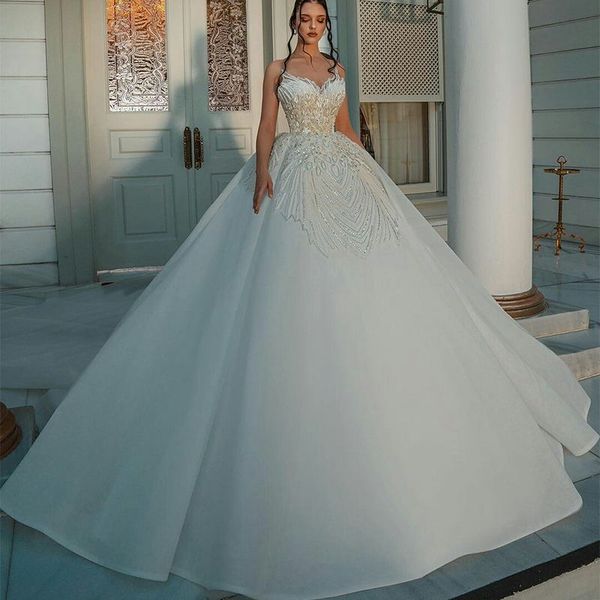 arabic crystal ball gown wedding dresses lace sequins beads vestidos de novia 2021 customize v neck country bridal dress, White
arabic crystal ball gown wedding dresses lace sequins beads vestidos de novia 2021 customize v neck country bridal dress, White