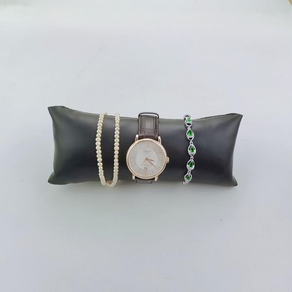 wholesale ювелирные изделия большие подушки подушки дисплея для bangle watch box черный белый серый бархат / пу браслет подушка витрина q wm, Black;blue
wholesale ювелирные изделия большие подушки подушки дисплея для bangle watch box черный белый серый бархат / пу браслет подушка витрина q wm, Black;blue