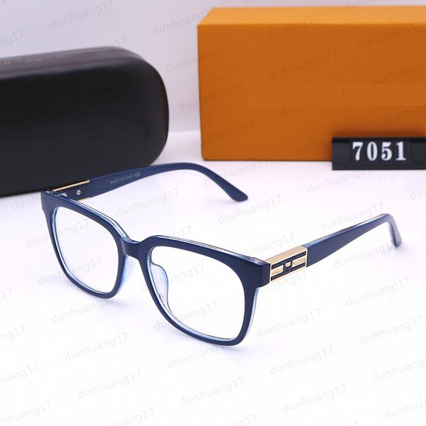 luxury sunglasses millionaire fashion brand eyewear designer laser logo goggles summer outdoor driving beach sunglasses with box, White;black
luxury sunglasses millionaire fashion brand eyewear designer laser logo goggles summer outdoor driving beach sunglasses with box, White;black