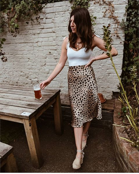2021 new vintage upper waist midi leopard standard thin female wildlife casual slide style skirt 4b48, Black
2021 new vintage upper waist midi leopard standard thin female wildlife casual slide style skirt 4b48, Black