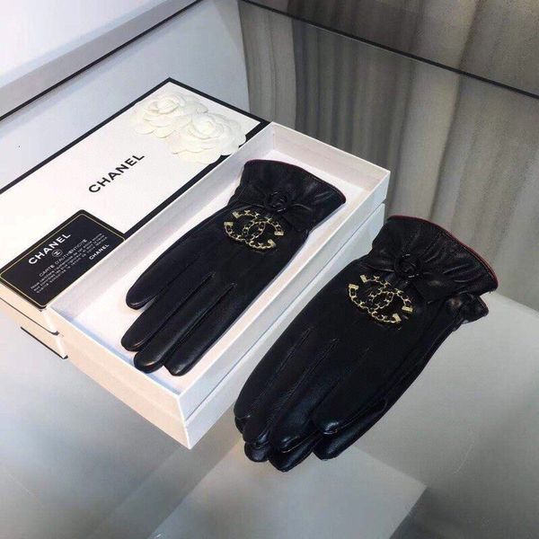 designer winter gloves gloves woman leather leather gloves sell beautiful classic modern style party 3ax1, Blue;gray
designer winter gloves gloves woman leather leather gloves sell beautiful classic modern style party 3ax1, Blue;gray