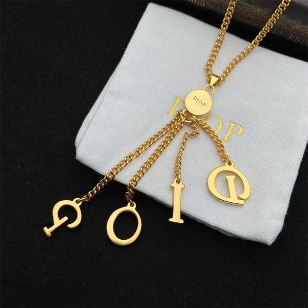 classic new necklace women's simple versatile clavicle chain neck, Golden;silver
classic new necklace women's simple versatile clavicle chain neck, Golden;silver