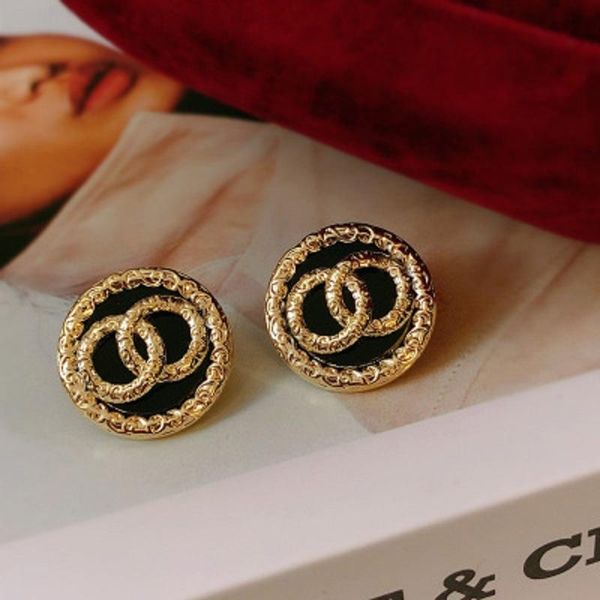 stud earrings retro black round letter female trend fashion s925 temperament all-match high-end banquet wedding gift accessories, Golden;silver
stud earrings retro black round letter female trend fashion s925 temperament all-match high-end banquet wedding gift accessories, Golden;silver