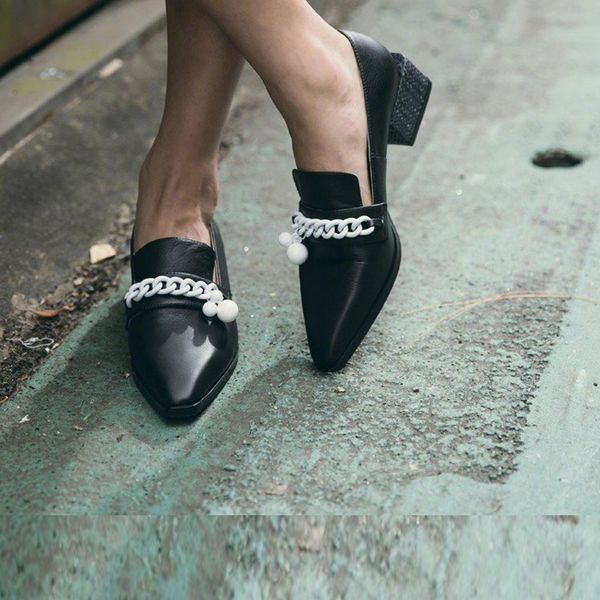 mary woman fashion janes chains with accounts pumps thick heels patent leather pointed to sliding in shoes v9iq, Black
mary woman fashion janes chains with accounts pumps thick heels patent leather pointed to sliding in shoes v9iq, Black