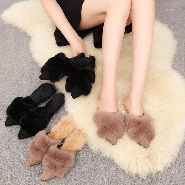 slippers autumn winter home shoes for woman slides faux fur cross soft plush warm outdoor women flip flops1, Black
slippers autumn winter home shoes for woman slides faux fur cross soft plush warm outdoor women flip flops1, Black