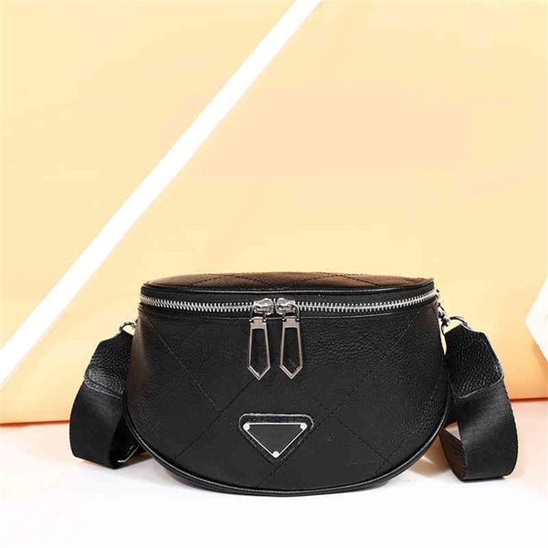 83% off wholesale sale leather bag women's new simple fashion wide shoulder belt single shoulder messenger bag saddle fashion
83% off wholesale sale leather bag women's new simple fashion wide shoulder belt single shoulder messenger bag saddle fashion