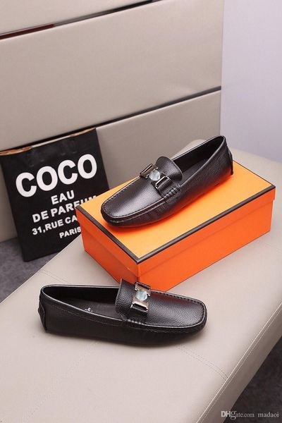 mm luxury brand leathers shoes office shoes designer men flats patent leather gold glitter wedding banquet loafers business shoe a2, Black
mm luxury brand leathers shoes office shoes designer men flats patent leather gold glitter wedding banquet loafers business shoe a2, Black