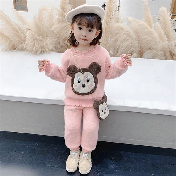 girls' suit autumn winter new style children's net red two piece set, White
girls' suit autumn winter new style children's net red two piece set, White