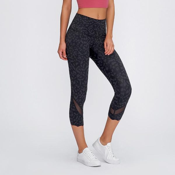 yoga outfits calf mesh patchwork sport fitness capri pants women camo-panther naked-feel fabric female running gym cropped 4-121, White;red
yoga outfits calf mesh patchwork sport fitness capri pants women camo-panther naked-feel fabric female running gym cropped 4-121, White;red
