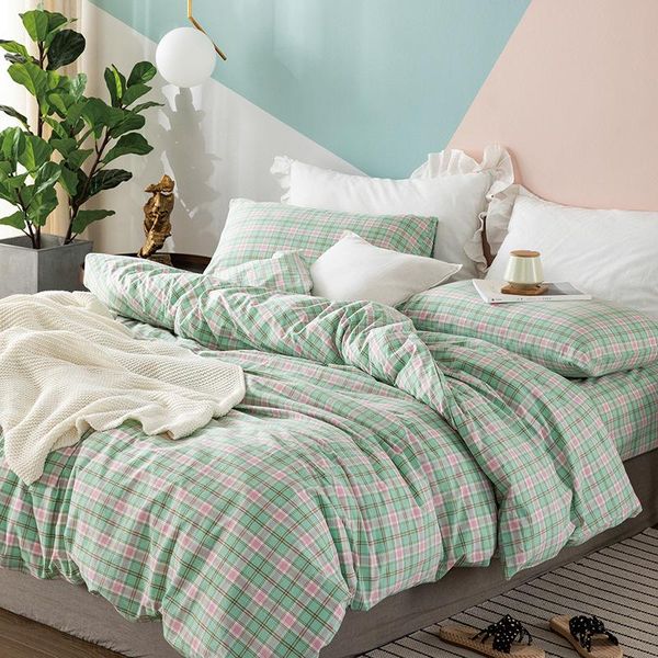 bedding set simple cotton embroidery yarn-dyed washed cotton four-piece striped plaid plain bedding student dormitory three sets
bedding set simple cotton embroidery yarn-dyed washed cotton four-piece striped plaid plain bedding student dormitory three sets