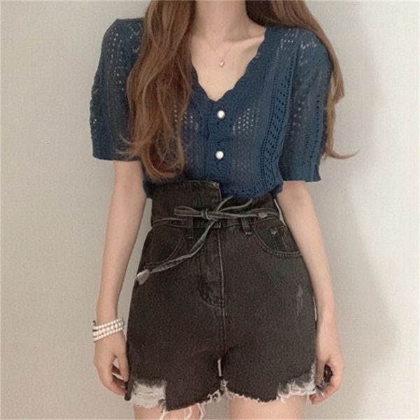 2021 new female knitting solid cardigan cleavage v crochet sharpening pearls hollow buttons out short sleeve lets loose fine mesh li6b, White;black
2021 new female knitting solid cardigan cleavage v crochet sharpening pearls hollow buttons out short sleeve lets loose fine mesh li6b, White;black