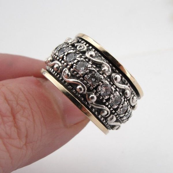 cluster rings vintage two tone vine and leaves engraved white stone band ring for women men punk gothic party retro jewelry gift g4m855, Golden;silver
cluster rings vintage two tone vine and leaves engraved white stone band ring for women men punk gothic party retro jewelry gift g4m855, Golden;silver