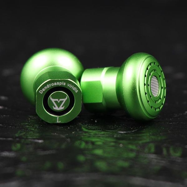 toneking dendroaspis viridis metal hifi earbud three diaphragm dynamic physical frequency division earphone mmcx cable headset
toneking dendroaspis viridis metal hifi earbud three diaphragm dynamic physical frequency division earphone mmcx cable headset