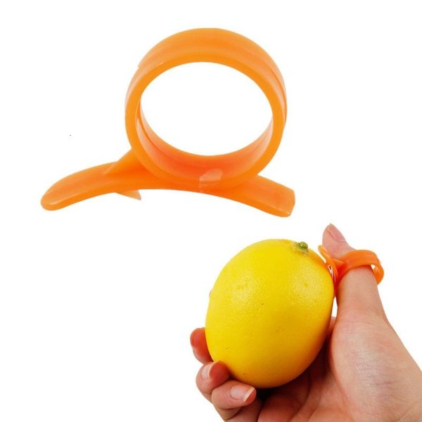 factory price type peelers zesters device samll practical finger orange stripper opener fruit vegetable tools kitchen ga
factory price type peelers zesters device samll practical finger orange stripper opener fruit vegetable tools kitchen ga