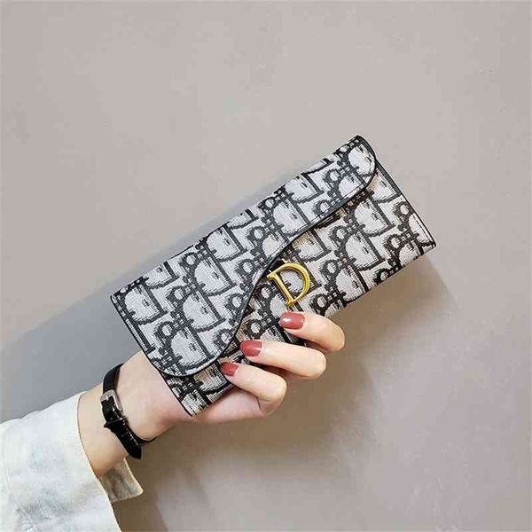 ins europe and the united states women's small wallet long off student version zero women card 60% off wholesale sales, Red;black 
ins europe and the united states women's small wallet long off student version zero women card 60% off wholesale sales, Red;black