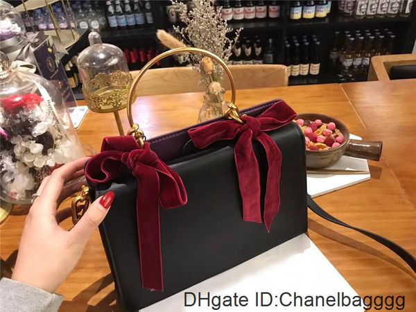 емкость качества дизайнер большой мешок crossbody мессенджер мешки плеча металлическая ручка тотализатор сцепление высокая кожа зима
емкость качества дизайнер большой мешок crossbody мессенджер мешки плеча металлическая ручка тотализатор сцепление высокая кожа зима