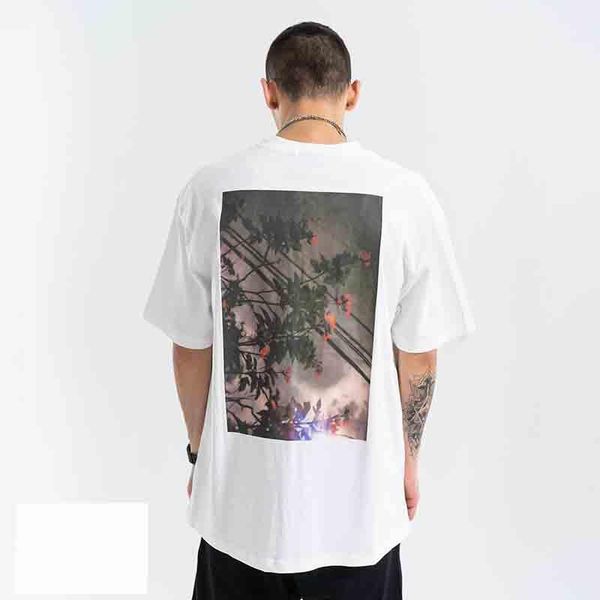 2020 summer style travis scodouble-line floral print men's short-sleeved t-shirt1, White;black
2020 summer style travis scodouble-line floral print men's short-sleeved t-shirt1, White;black