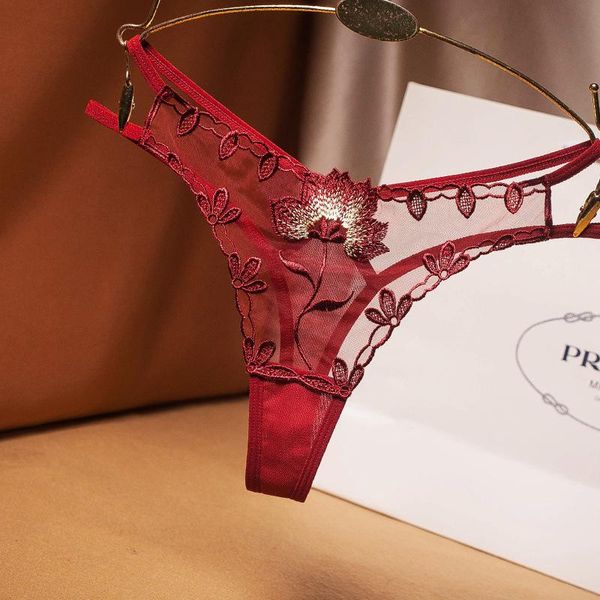 women's panties embroidered g string women open night micro buttocks g-string porno low rise t solid color brazilian nylon wear lingeri, Black;pink
women's panties embroidered g string women open night micro buttocks g-string porno low rise t solid color brazilian nylon wear lingeri, Black;pink