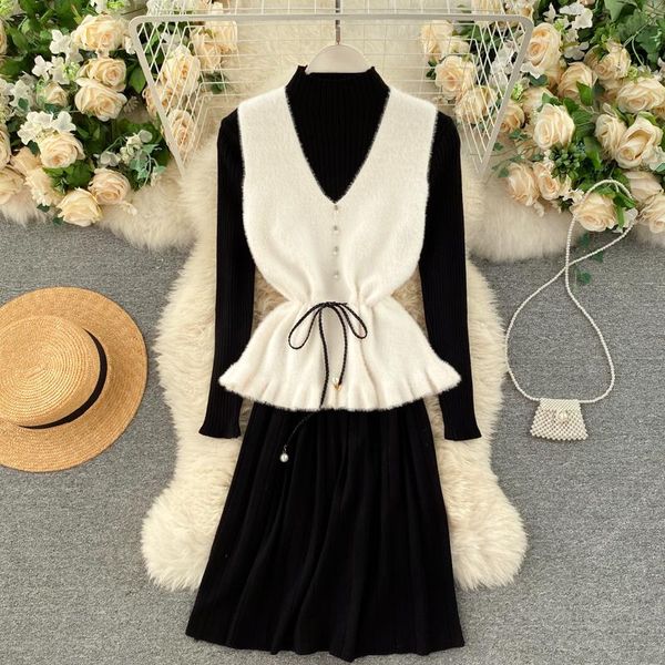 women designers clothes autumn korean knitted suit v neck sleeveless vest+turtleneck long sleeve a-line pleated dress two pieces set 2020, Black;gray
women designers clothes autumn korean knitted suit v neck sleeveless vest+turtleneck long sleeve a-line pleated dress two pieces set 2020, Black;gray