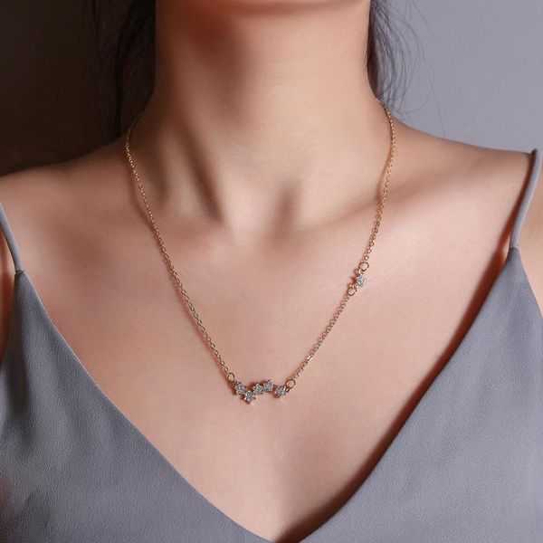 chokers korean cute zircon star necklace for women sweet clavicle chain pendant short choker fashion trend jewelry girl gift 2021, Golden;silver
chokers korean cute zircon star necklace for women sweet clavicle chain pendant short choker fashion trend jewelry girl gift 2021, Golden;silver
