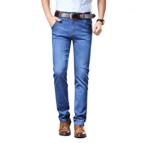 2020 light jeans men male straight fit pants classic jeans men denim elasticity fashion trousers utr thin pants light blue,18381
2020 light jeans men male straight fit pants classic jeans men denim elasticity fashion trousers utr thin pants light blue,18381