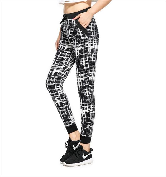 rylanguage ladies jogger pant pleated drawstring sweatpant abstract trousers women casual pant with pocket american order, Black;white
rylanguage ladies jogger pant pleated drawstring sweatpant abstract trousers women casual pant with pocket american order, Black;white