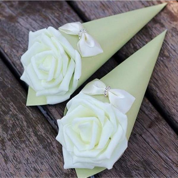 factory pricerose paper flowers cone shape bowknot diamond various color candies boxes wedding table decor party gift bo
factory pricerose paper flowers cone shape bowknot diamond various color candies boxes wedding table decor party gift bo