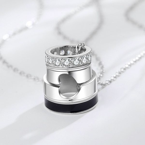 s925 sterling silver stitching love small manyao couple heart-shaped circle transfer ring sweater necklace jewelry
s925 sterling silver stitching love small manyao couple heart-shaped circle transfer ring sweater necklace jewelry