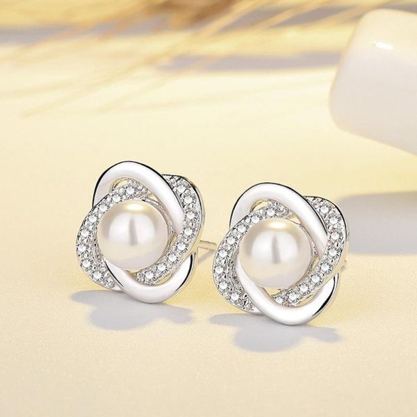 stud rotating zircon pearl ear studs fashion earrings comfortable lead-hypoallergenic synthetic zirconia gift, Golden;silver
stud rotating zircon pearl ear studs fashion earrings comfortable lead-hypoallergenic synthetic zirconia gift, Golden;silver
