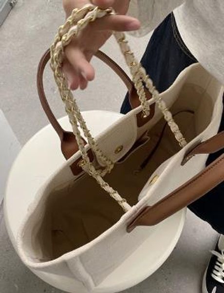 new canvas bag shoulder large capacity student contracted mini plush portable simple canvas handbag ztr 21012803dq
new canvas bag shoulder large capacity student contracted mini plush portable simple canvas handbag ztr 21012803dq