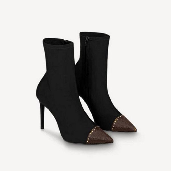 fashion winter knitted elastic boots letter thick heels woman shoes high heel boots fashion outdoors socks boots high boot 02 pl03, Black
fashion winter knitted elastic boots letter thick heels woman shoes high heel boots fashion outdoors socks boots high boot 02 pl03, Black