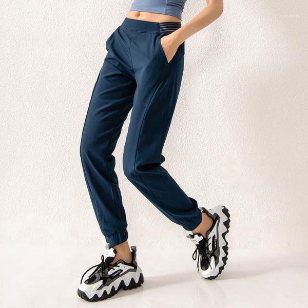 running pants 2021 slimming sports trousers female loose shredded fish belt closing dry breathable leisure yoga jian shen ku1, Black;blue
running pants 2021 slimming sports trousers female loose shredded fish belt closing dry breathable leisure yoga jian shen ku1, Black;blue