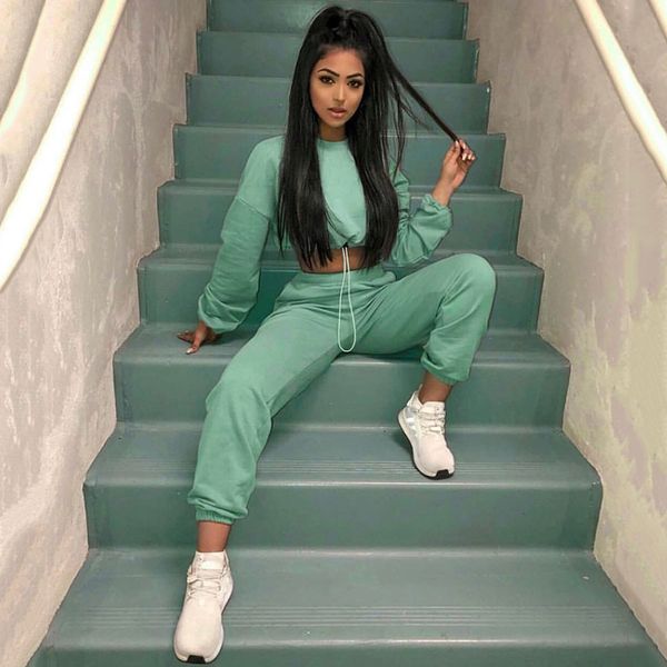 2021 new 2-piece short women's clothing oversize sweatpants with female hoodie sweater vest fall suit pants jogging together hxgd, White
2021 new 2-piece short women's clothing oversize sweatpants with female hoodie sweater vest fall suit pants jogging together hxgd, White