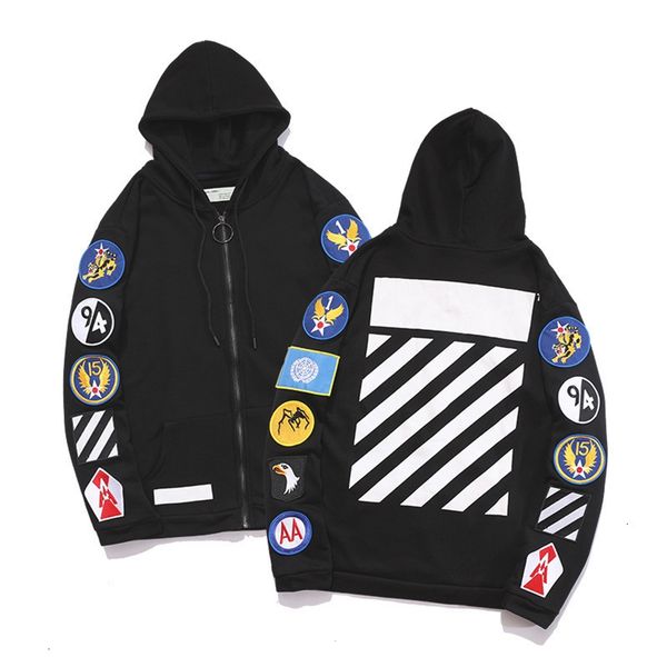 2020 new teenager men's cotton ow trendy striped printed armband jacket jacket, Black;brown
2020 new teenager men's cotton ow trendy striped printed armband jacket jacket, Black;brown