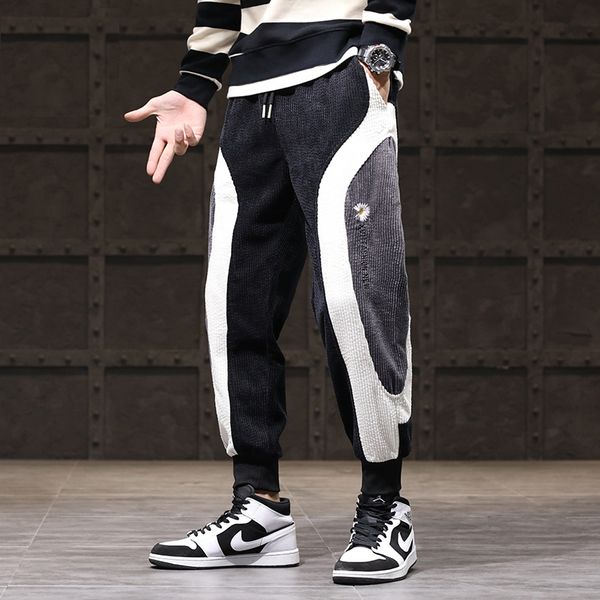 2021 new fashion streetwear casual harem pants men autumn winter corduroy wide leg trousers loose fit spliced designer hip hop joggers u3o1, Black
2021 new fashion streetwear casual harem pants men autumn winter corduroy wide leg trousers loose fit spliced designer hip hop joggers u3o1, Black