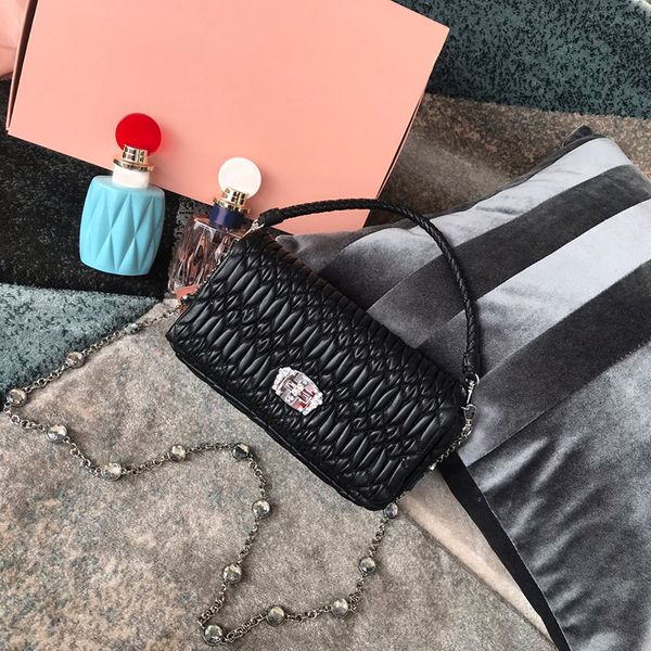 new diamond chain crossbody bags 0417 water-dyed folds of sheepskin summer with diamond chain fashion interior slot pocket shoulder bag
new diamond chain crossbody bags 0417 water-dyed folds of sheepskin summer with diamond chain fashion interior slot pocket shoulder bag