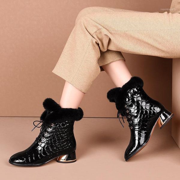 women's winter shoe boots 2021 new genuine leather ladies short boots wool warm non-slip student women's ankle1, Black
women's winter shoe boots 2021 new genuine leather ladies short boots wool warm non-slip student women's ankle1, Black